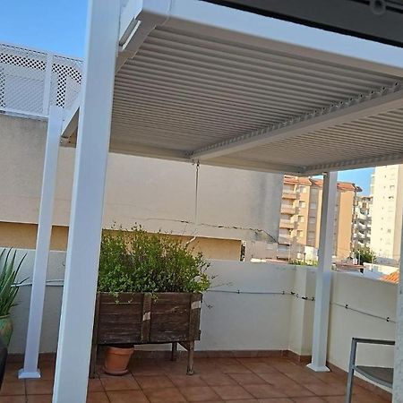 Triplex A 200 Metros De La Playa Apartment Гандия Екстериор снимка